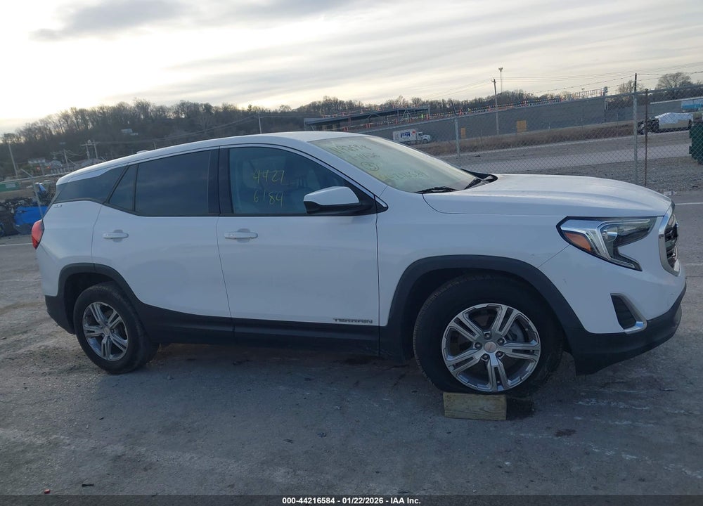 2020 GMC TERRAIN FWD SLE VIN: 3GKALMEV5LL118757