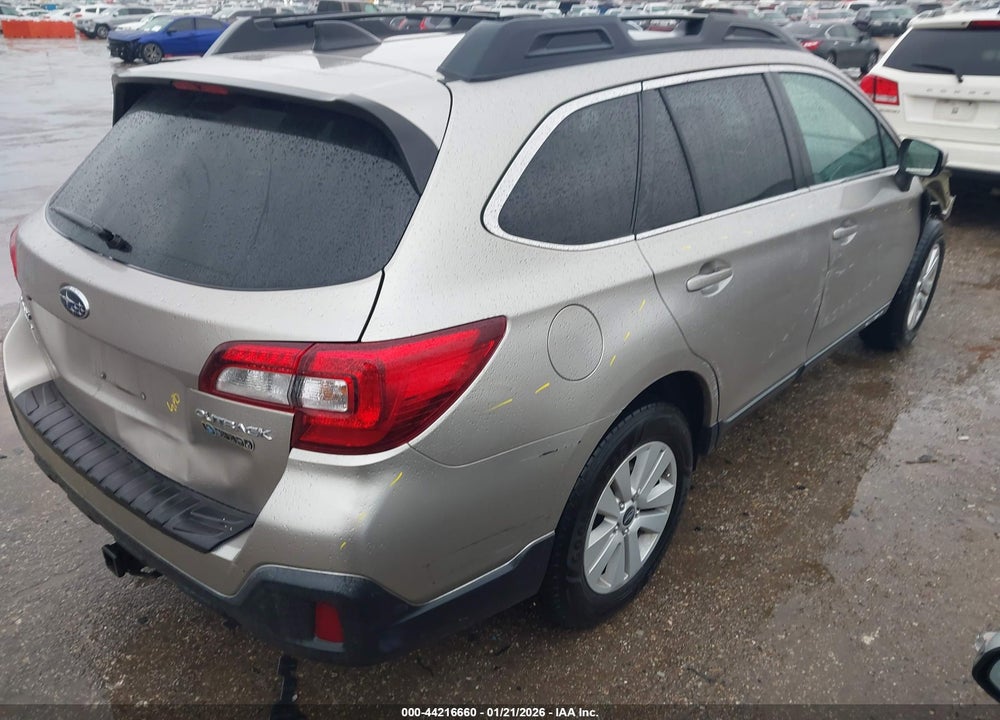 2018 SUBARU OUTBACK 2.5I PREMIUM VIN: 4S4BSACC6J3364482