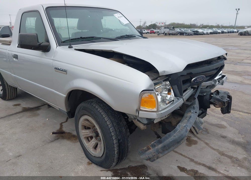 2011 FORD RANGER XL VIN: 1FTKR1AD7BPA63760