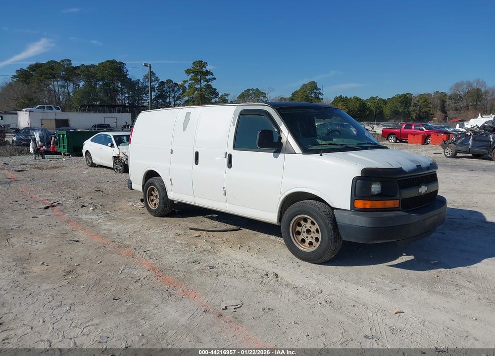 2008 CHEVROLET EXPRESS WORK VAN VIN: 1GCFG15X281108398