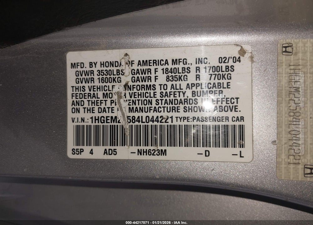 2004 HONDA CIVIC LX VIN: 1HGEM22584L044221
