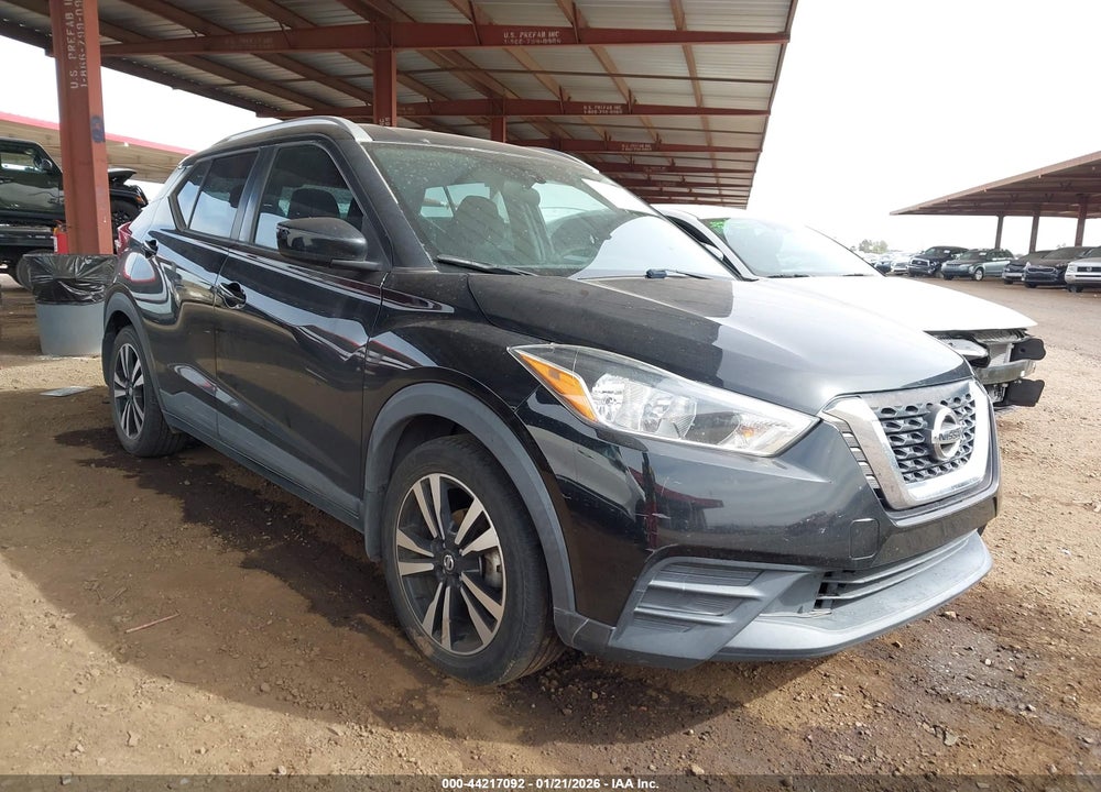 2018 NISSAN KICKS SV VIN: 3N1CP5CU3JL517773