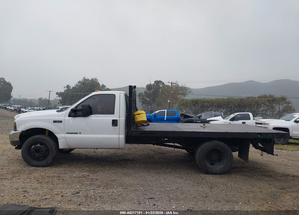 2001 FORD F-550 XL/XLT VIN: 1FDAF56F31EA89106