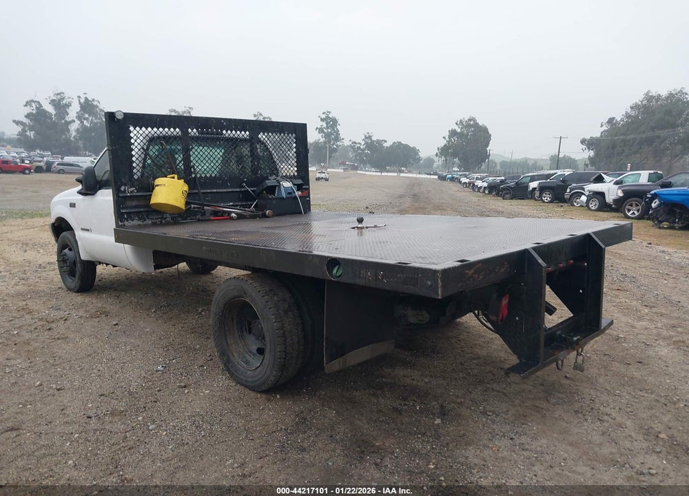2001 FORD F-550 XL/XLT VIN: 1FDAF56F31EA89106