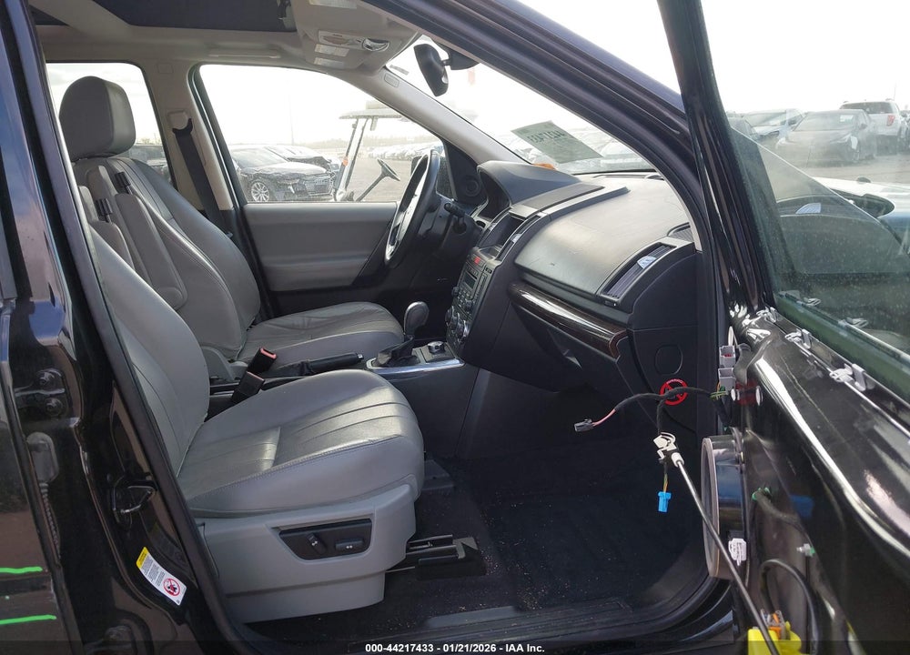 2011 LAND ROVER LR2 VIN: SALFR2BN8BH219497