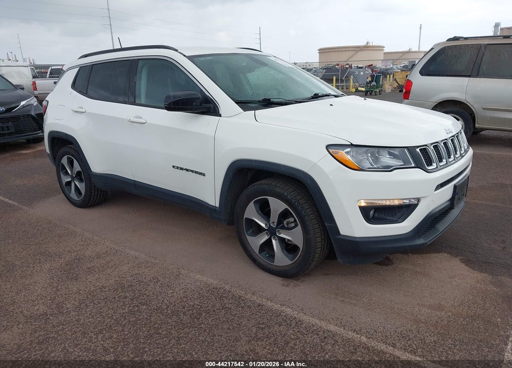 2018 JEEP COMPASS LATITUDE FWD VIN: 3C4NJCBB9JT226867