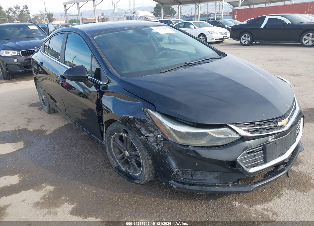 2018 CHEVROLET CRUZE LT AUTO VIN: 1G1BE5SMXJ7149279