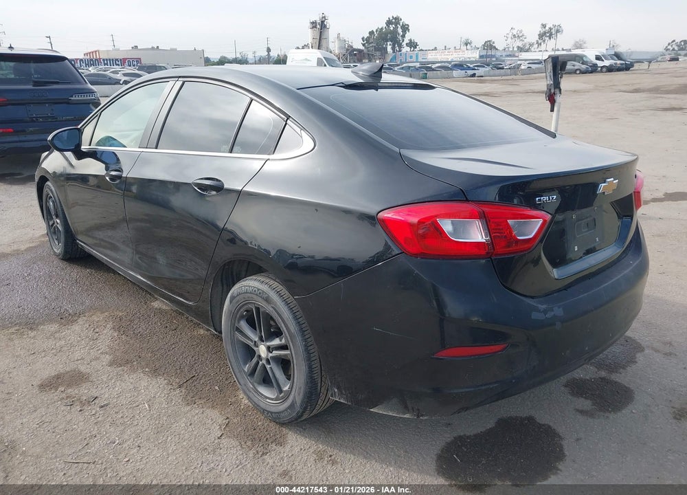 2018 CHEVROLET CRUZE LT AUTO VIN: 1G1BE5SMXJ7149279