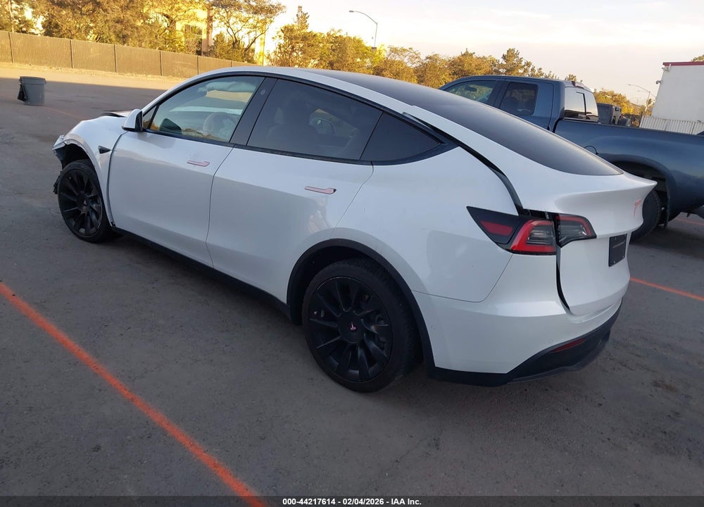 2021 TESLA MODEL Y LONG RANGE DUAL MOTOR ALL-WHEEL DRIVE VIN: 5YJYGDEE8MF140248