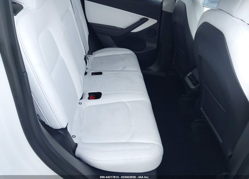 2021 TESLA MODEL Y LONG RANGE DUAL MOTOR ALL-WHEEL DRIVE VIN: 5YJYGDEE8MF140248