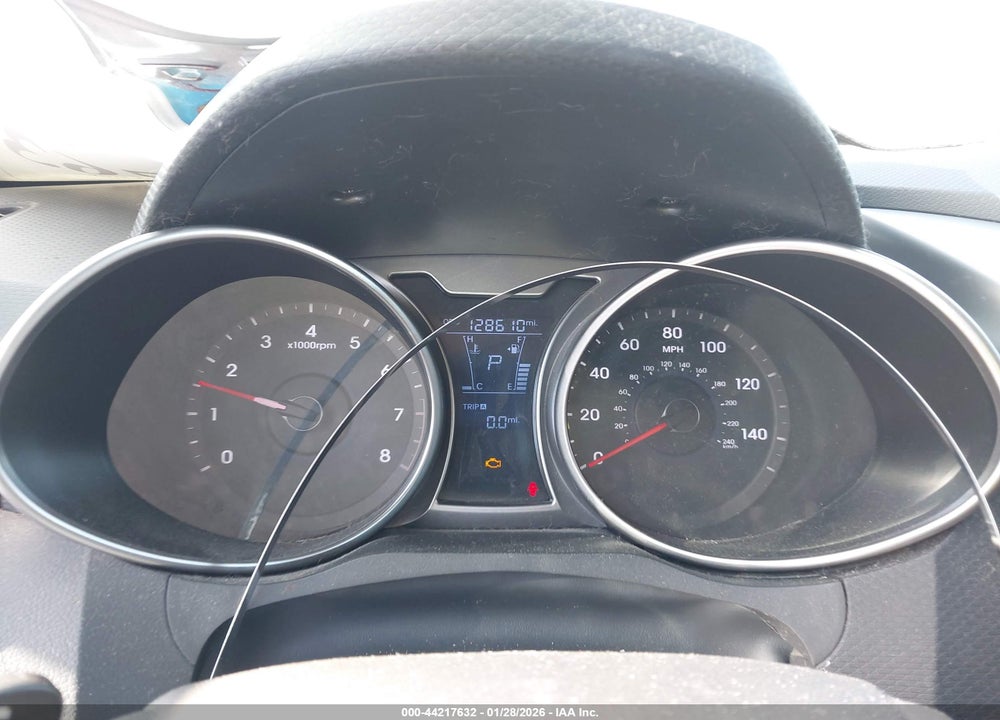 2013 HYUNDAI VELOSTER VIN: KMHTC6AD9DU142091