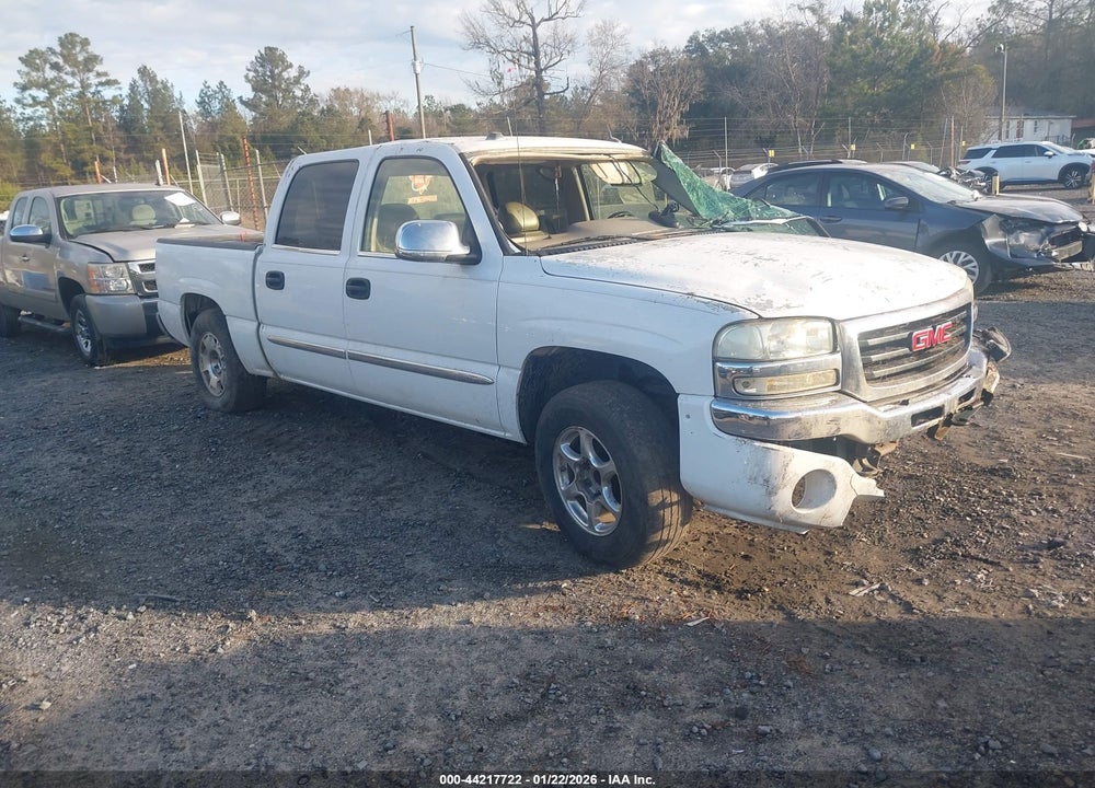 2005 GMC SIERRA 1500 SLT VIN: 2GTEC13T951297175
