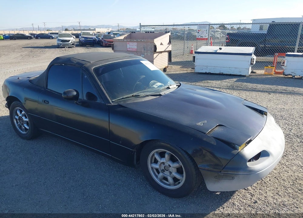 1990 MAZDA MX-5 MIATA VIN: JM1NA3523L0142166