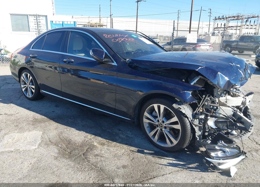 2018 MERCEDES-BENZ C 300 VIN: 55SWF4JB9JU281894
