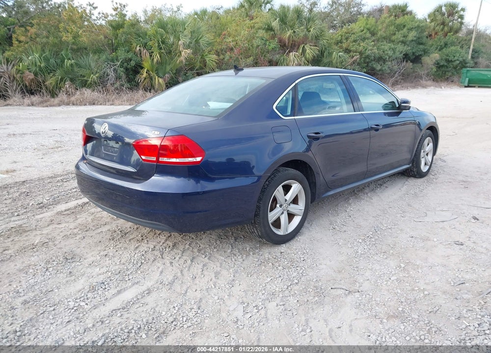 2015 VOLKSWAGEN PASSAT 1.8T LIMITED EDITION VIN: 1VWAS7A3XFC109117