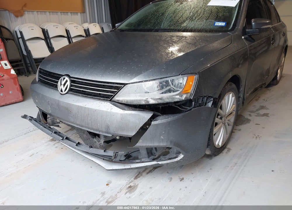 2013 VOLKSWAGEN JETTA 2.5L SEL VIN: 3VWLX7AJXDM241220