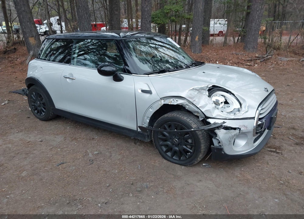 2015 MINI HARDTOP COOPER VIN: WMWXM5C51F3A57547