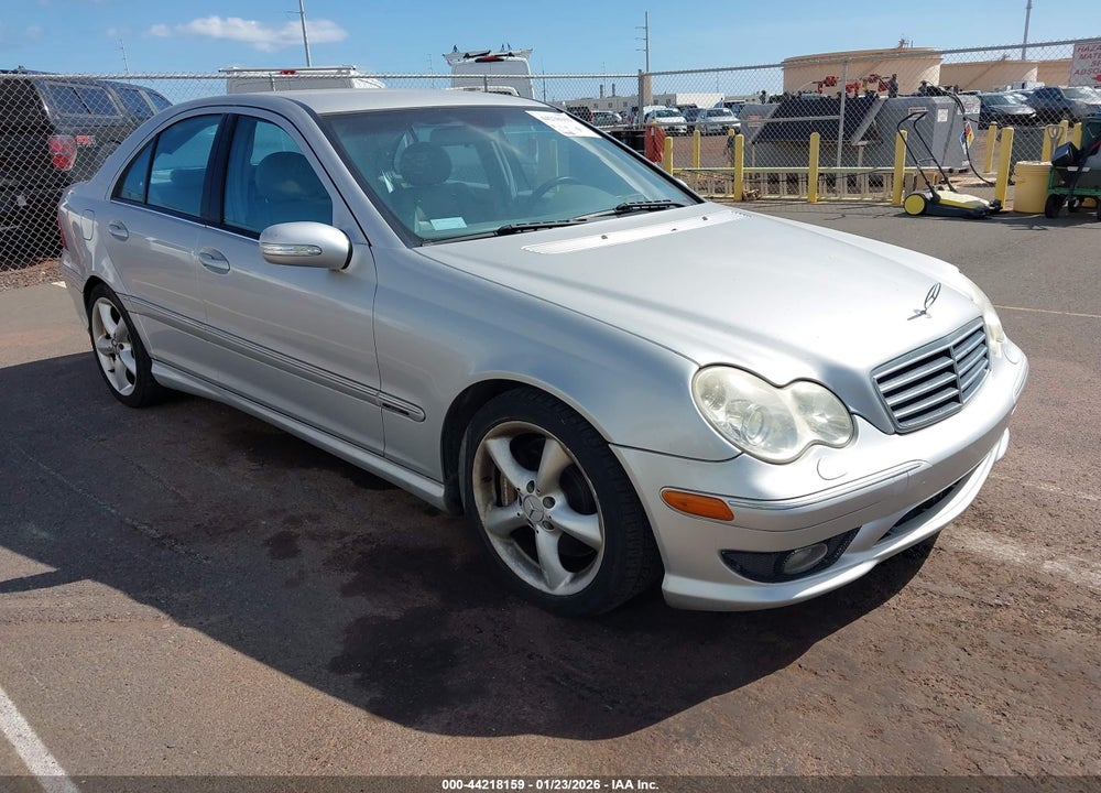 2005 MERCEDES-BENZ C 230 KOMPRESSOR SPORT VIN: WDBRF40J75F558520