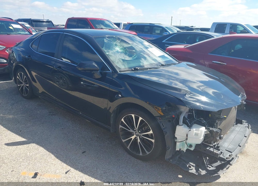 2019 TOYOTA CAMRY SE VIN: 4T1B11HK2KU757989