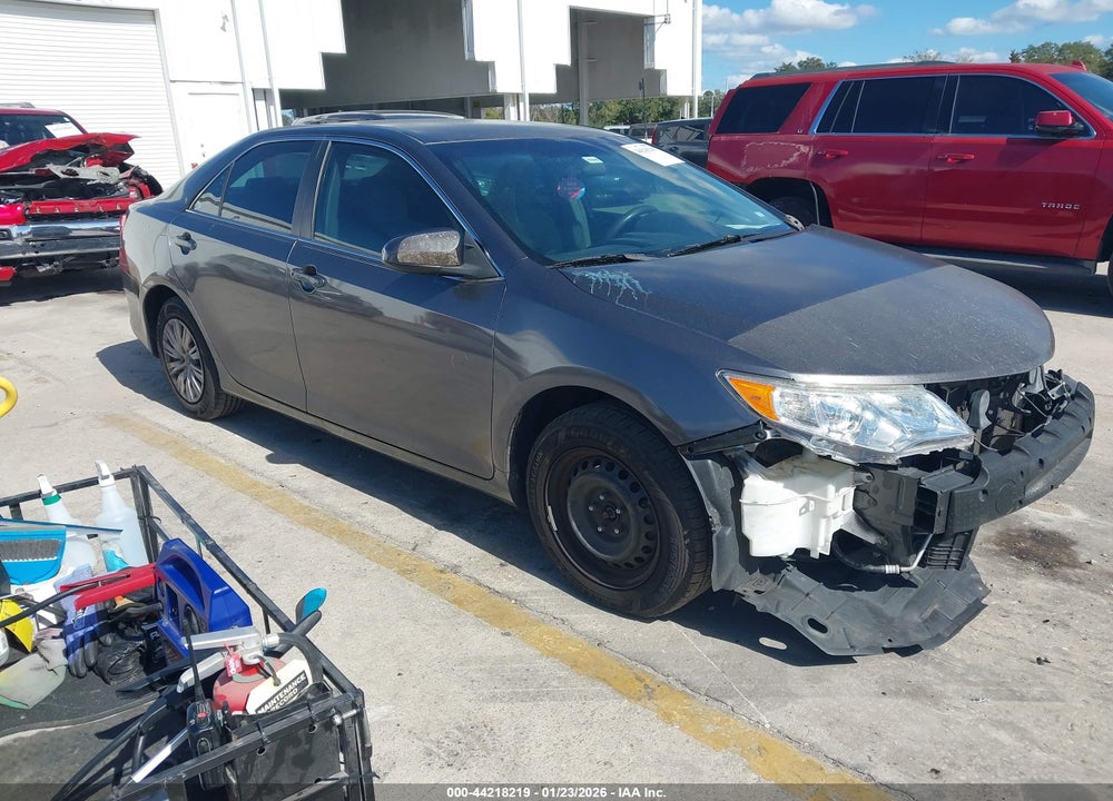 2014 TOYOTA CAMRY L VIN: 4T1BF1FK4EU863563