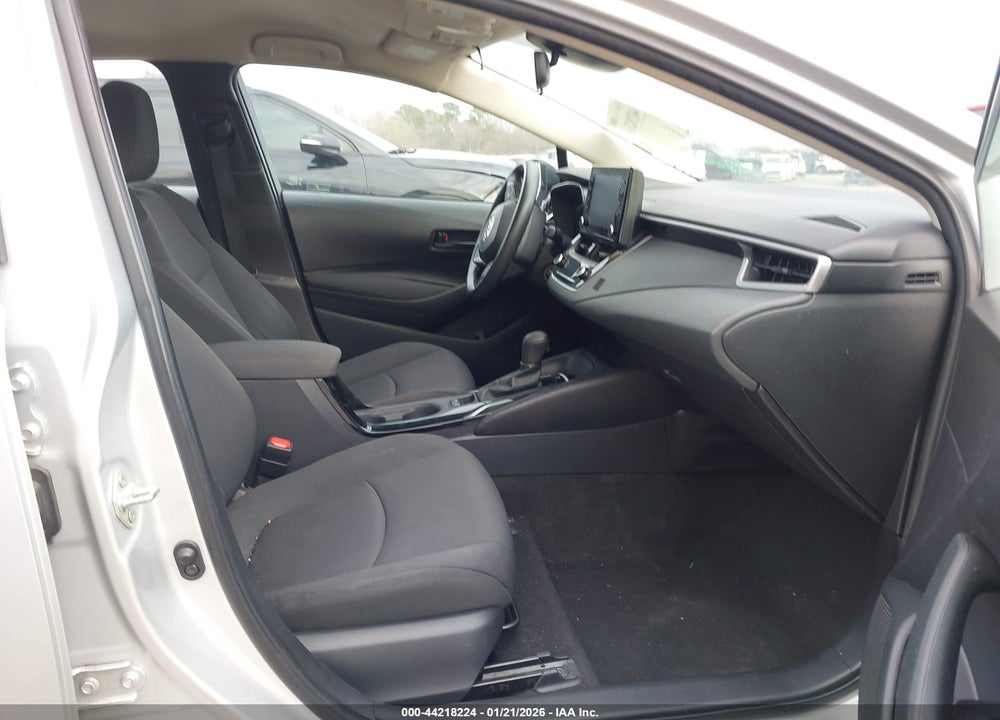 2022 TOYOTA COROLLA LE VIN: 5YFEPMAE4NP379469