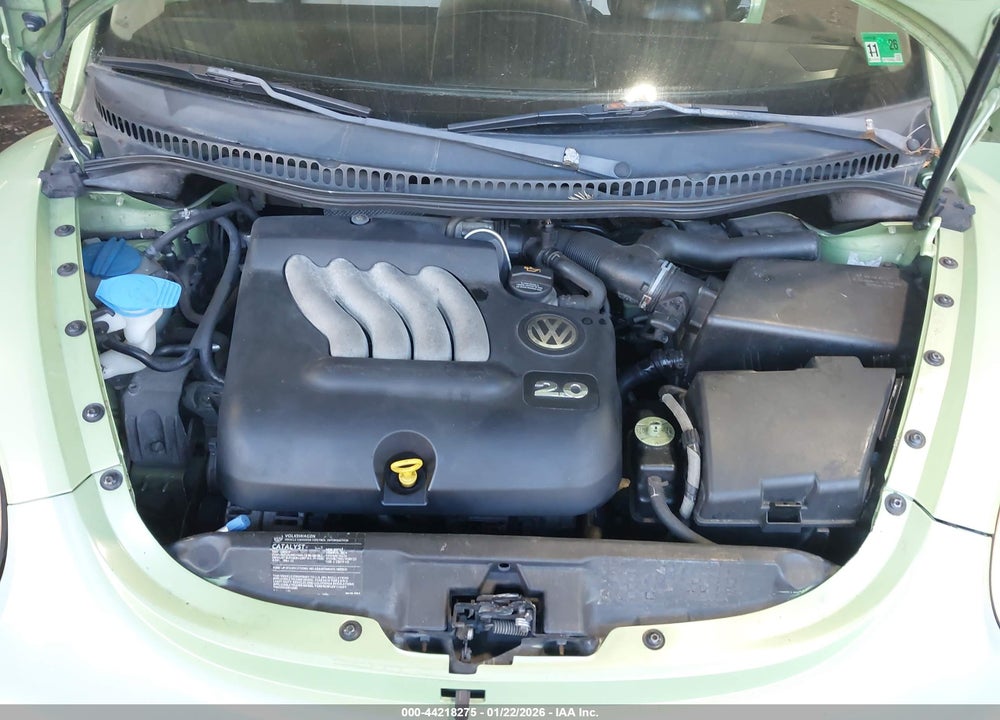 2005 VOLKSWAGEN NEW BEETLE GLS VIN: 3VWCM31Y15M304558
