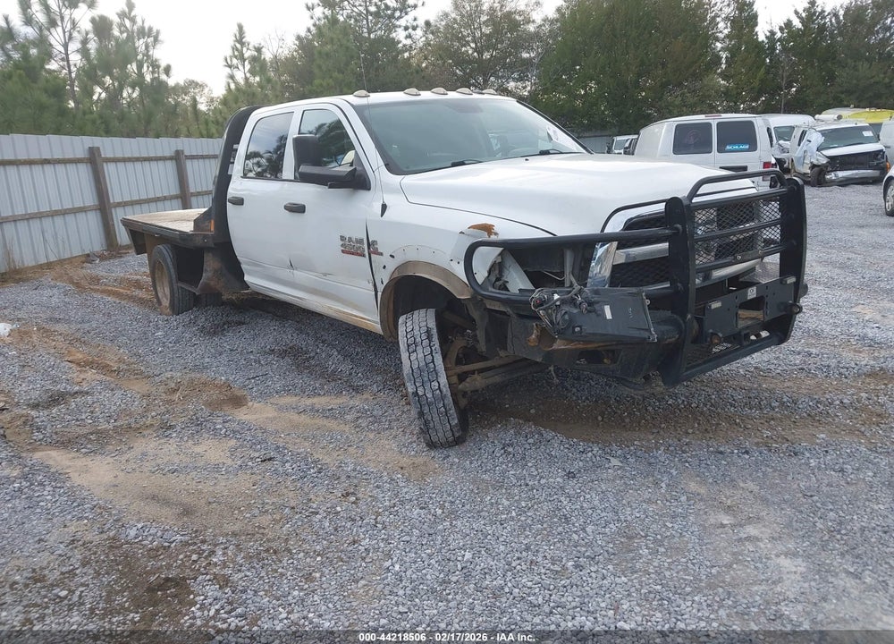 2018 RAM 4500 CHASSIS TRADESMAN/SLT/LAIE VIN: 3C7WRLELXJG218967
