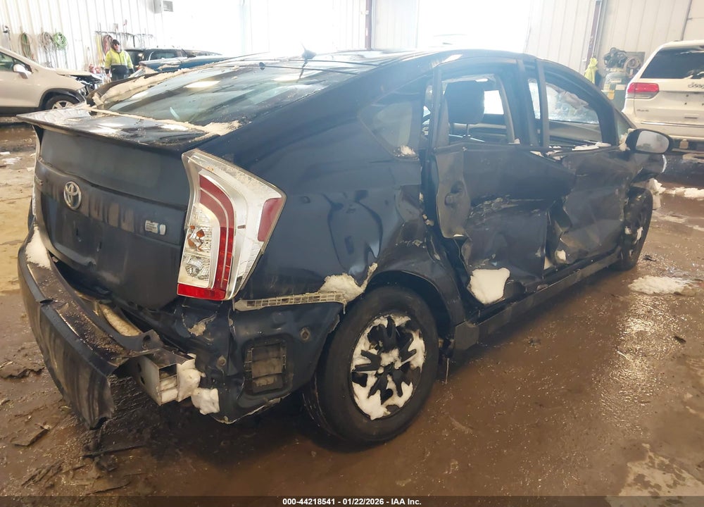 2015 TOYOTA PRIUS TWO VIN: JTDKN3DU5F0441107