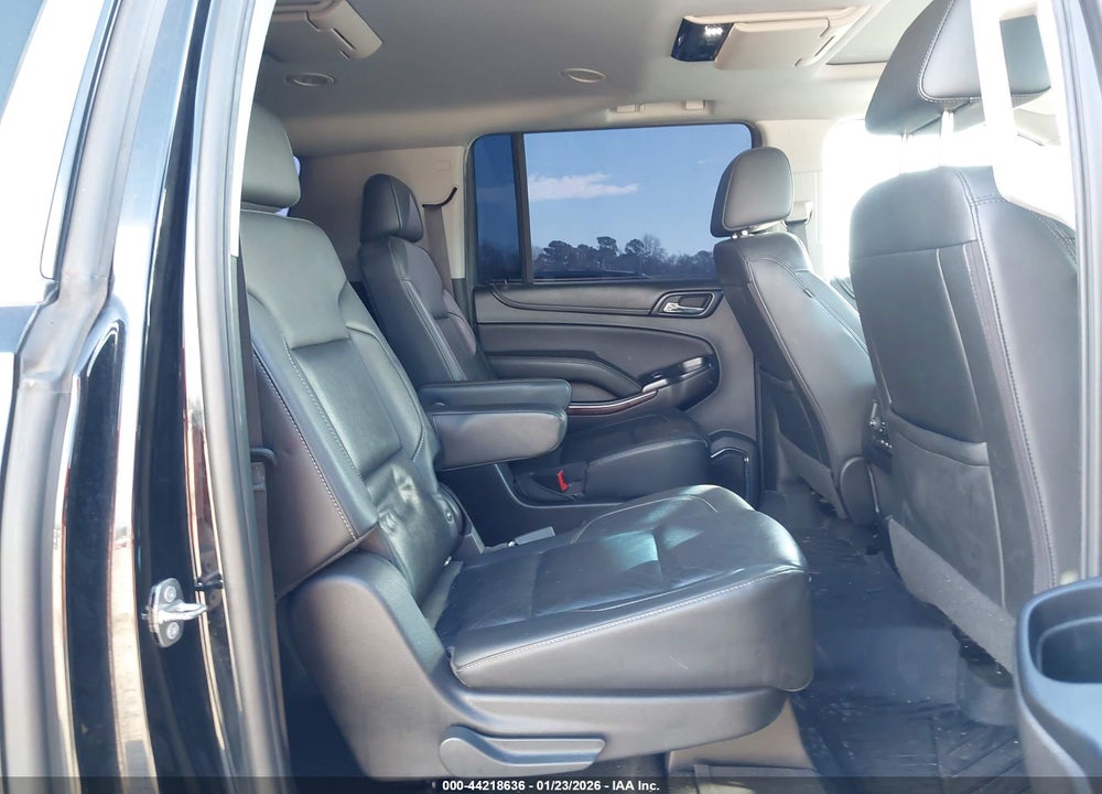 2018 GMC YUKON XL SLT VIN: 1GKS1GKC6JR281132