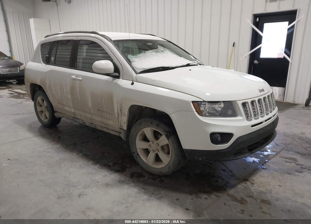2014 JEEP COMPASS LATITUDE VIN: 1C4NJDEB1ED884308