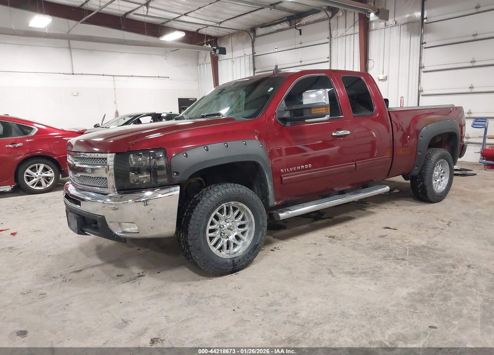 2013 CHEVROLET SILVERADO 1500 LT VIN: 1GCRKSE76DZ109373