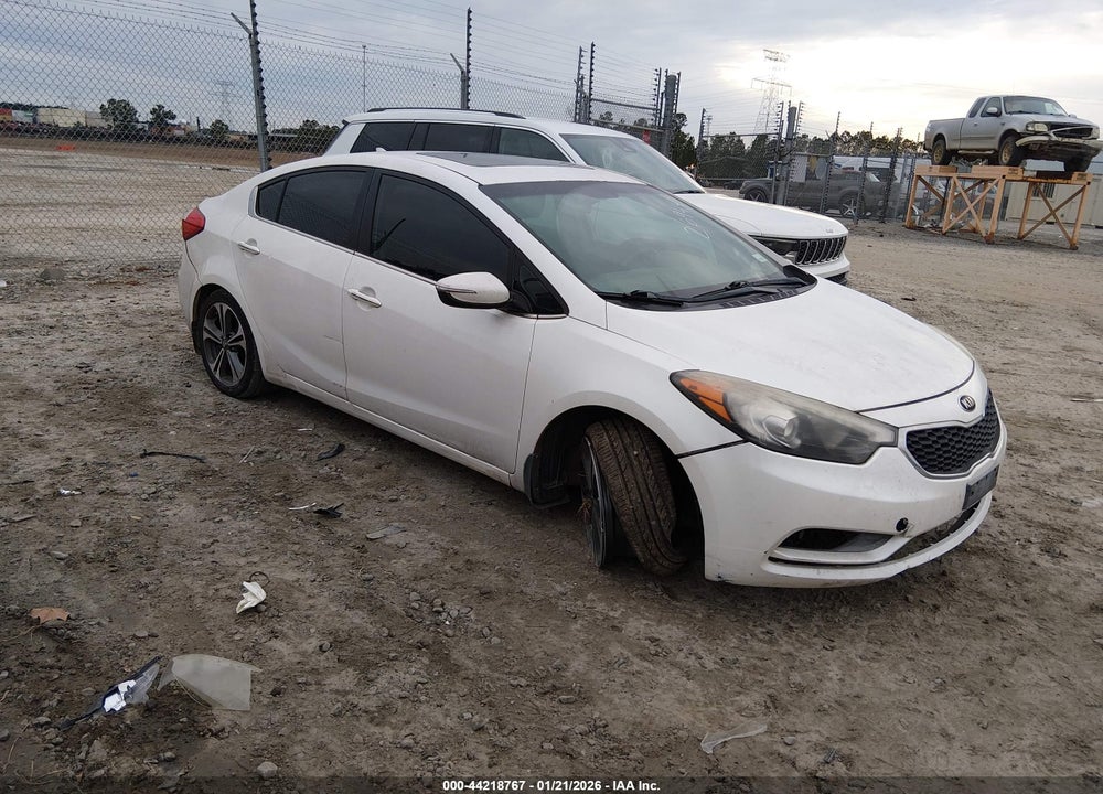 2015 KIA FORTE EX VIN: KNAFZ4A81F5269449