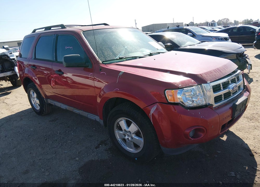 2011 FORD ESCAPE XLS VIN: 1FMCU0C71BKC10264