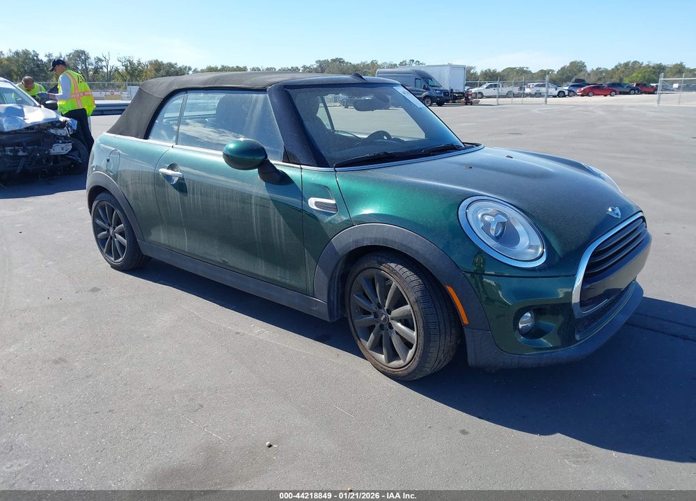 2017 MINI CONVERTIBLE COOPER VIN: WMWWG5C55H3C19976