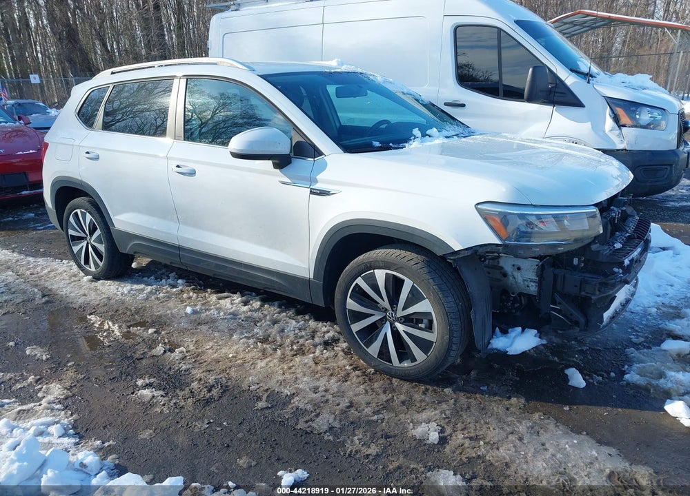 2022 VOLKSWAGEN TAOS 1.5T SE VIN: 3VVRX7B21NM013579
