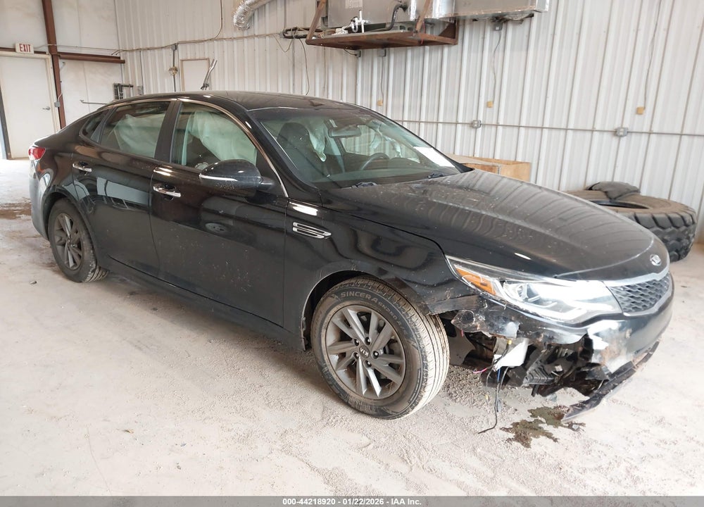 2020 KIA OPTIMA LX VIN: 5XXGT4L33LG412645