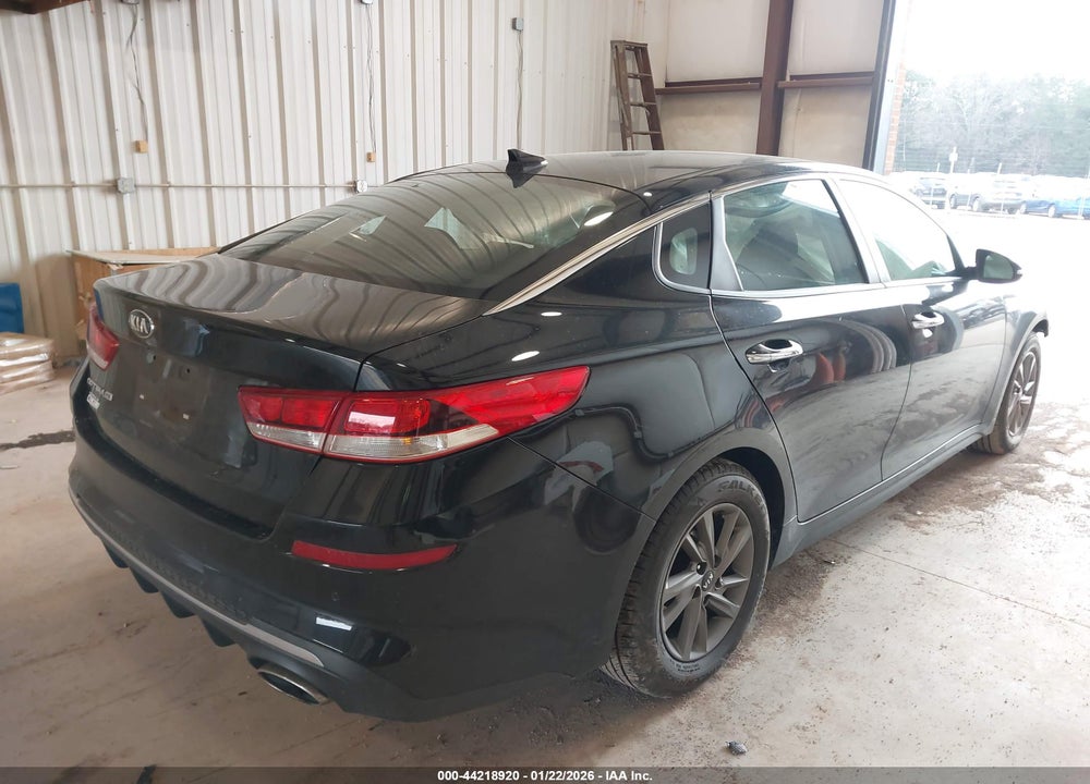 2020 KIA OPTIMA LX VIN: 5XXGT4L33LG412645