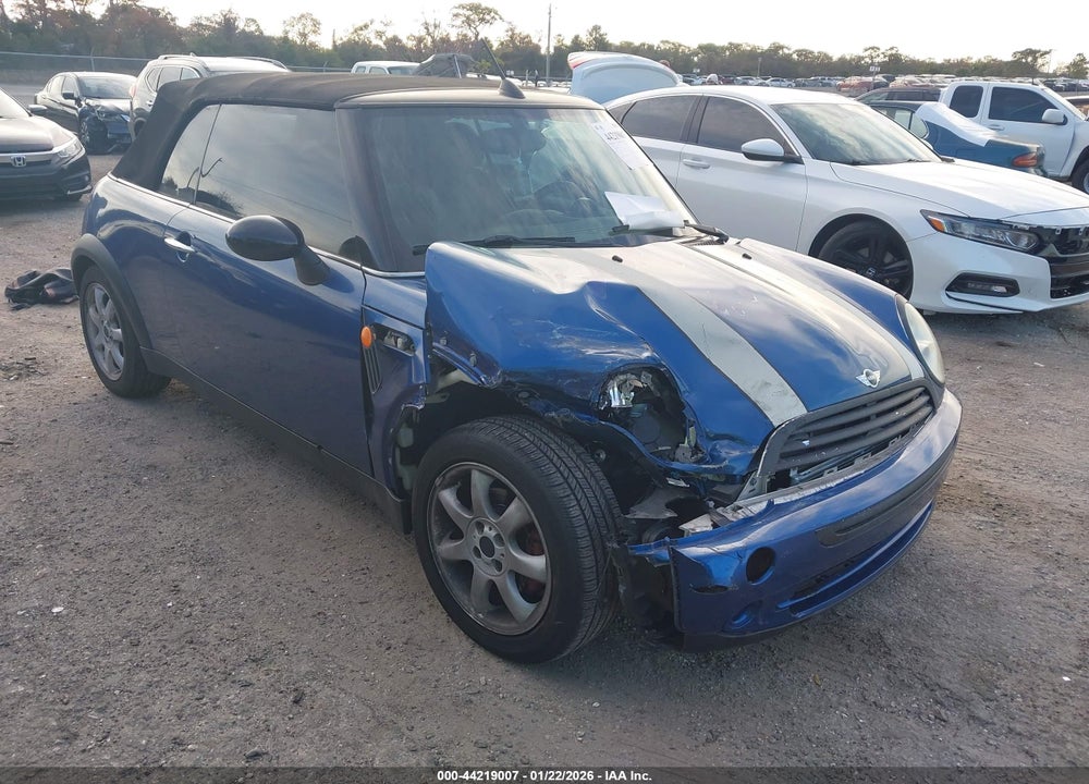 2007 MINI COOPER VIN: WMWRF33517TF67311