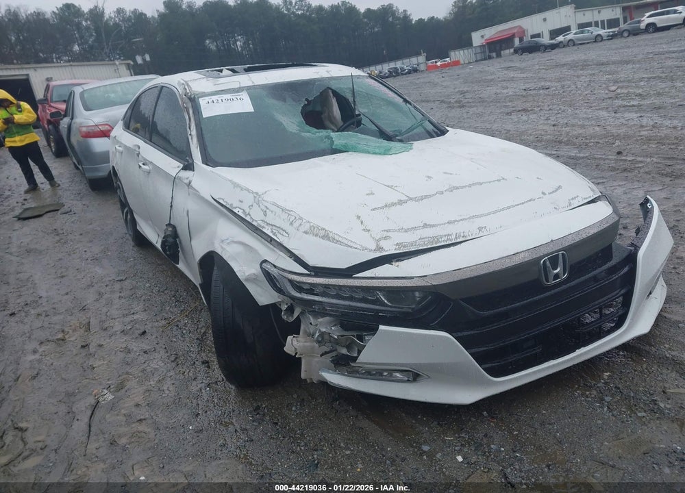 2018 HONDA ACCORD SPORT 2.0T VIN: 1HGCV2F35JA036694