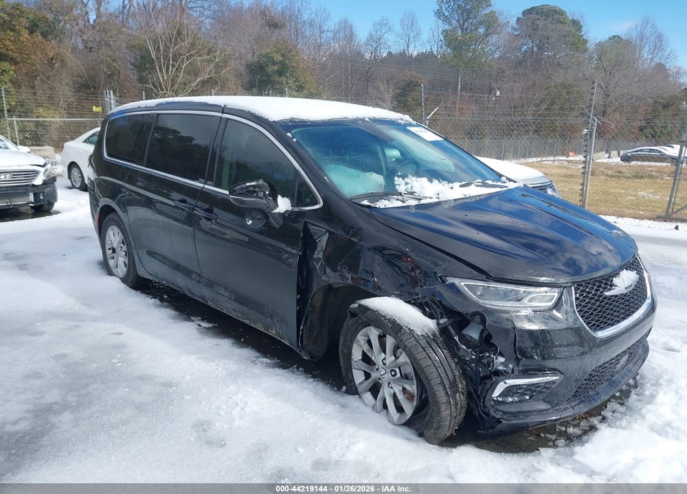 2024 CHRYSLER PACIFICA TOURING L AWD VIN: 2C4RC3BG5RR193596