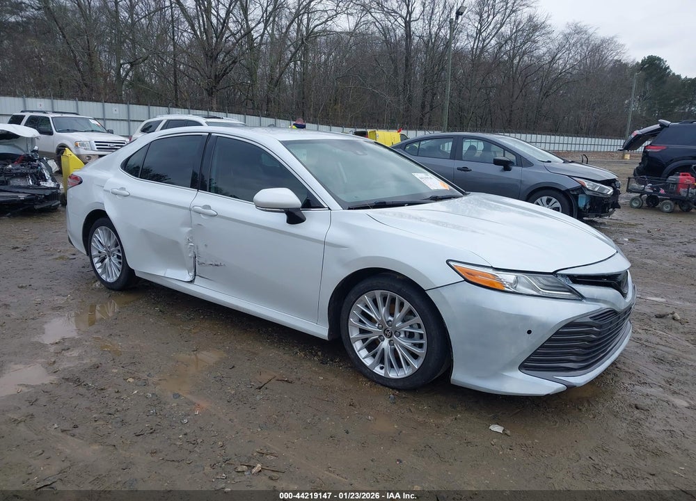 2020 TOYOTA CAMRY XLE VIN: 4T1F11AK3LU993080