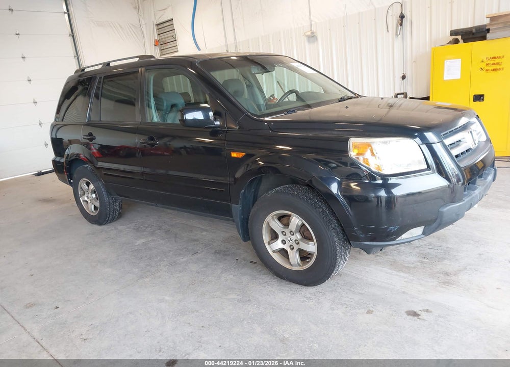 2006 HONDA PILOT EX-L VIN: 5FNYF18516B007508
