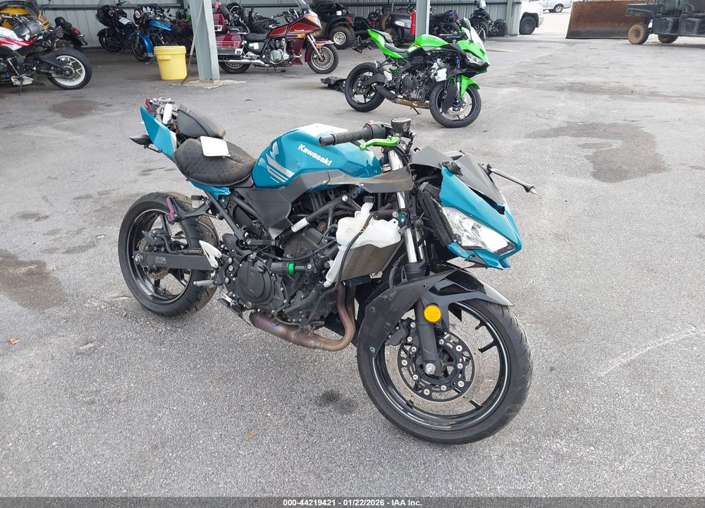 2021 KAWASAKI EX400 VIN: JKAEXKH17MDAD6768