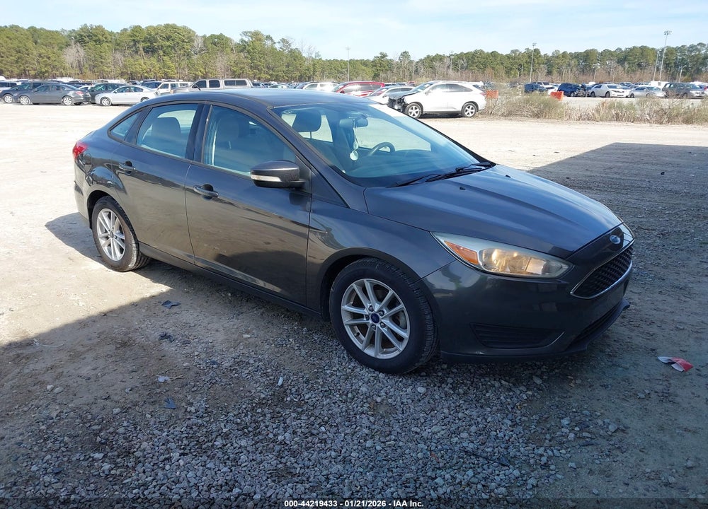 2015 FORD FOCUS SE VIN: 1FADP3F26FL353976