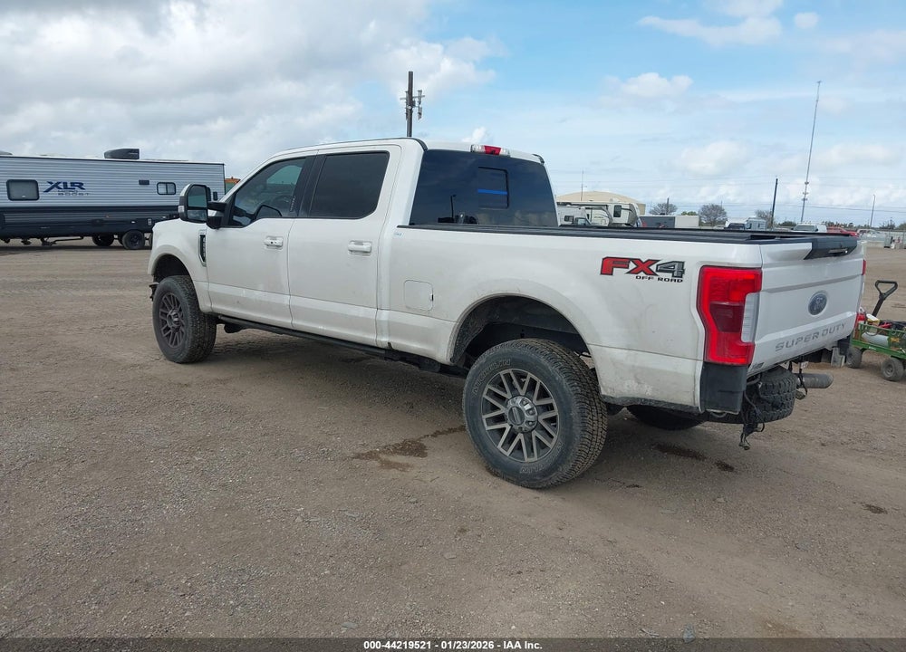 2019 FORD F-250 LARIAT VIN: 1FT7W2B63KEE10842