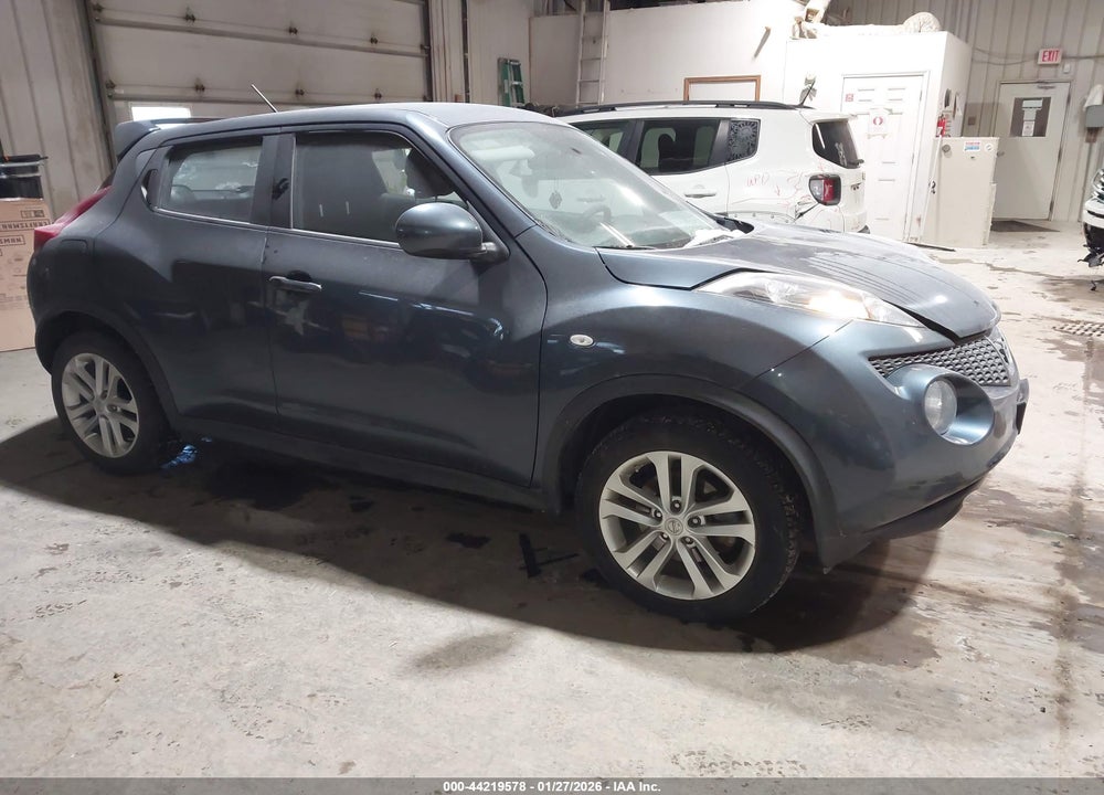 2014 NISSAN JUKE S VIN: JN8AF5MV4ET360534