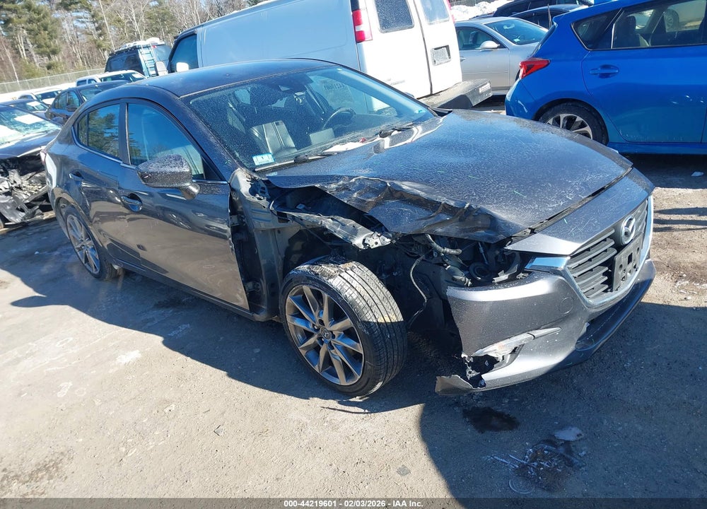 2018 MAZDA 3 TOURING VIN: 3MZBN1V34JM164706