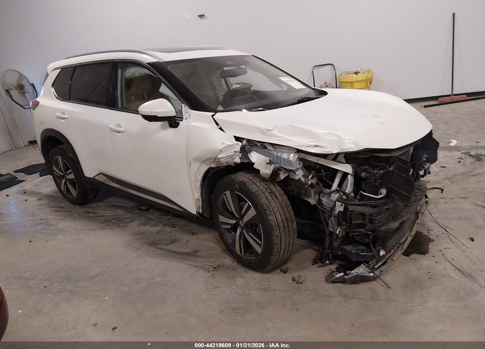 2021 NISSAN ROGUE VIN: JN8BT3DDXMW475130