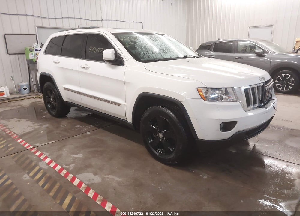 2011 JEEP GRAND CHEROKEE LAREDO VIN: 1J4RR4GG0BC670599