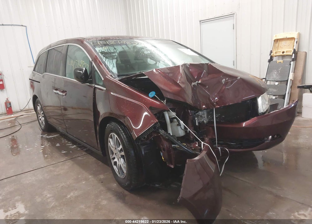 2011 HONDA ODYSSEY EX-L VIN: 5FNRL5H66BB074662